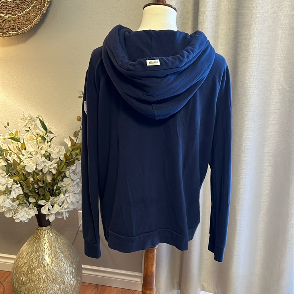 Wanakome navy blue light/mid weight full zip hoodie - Picture 2 of 7